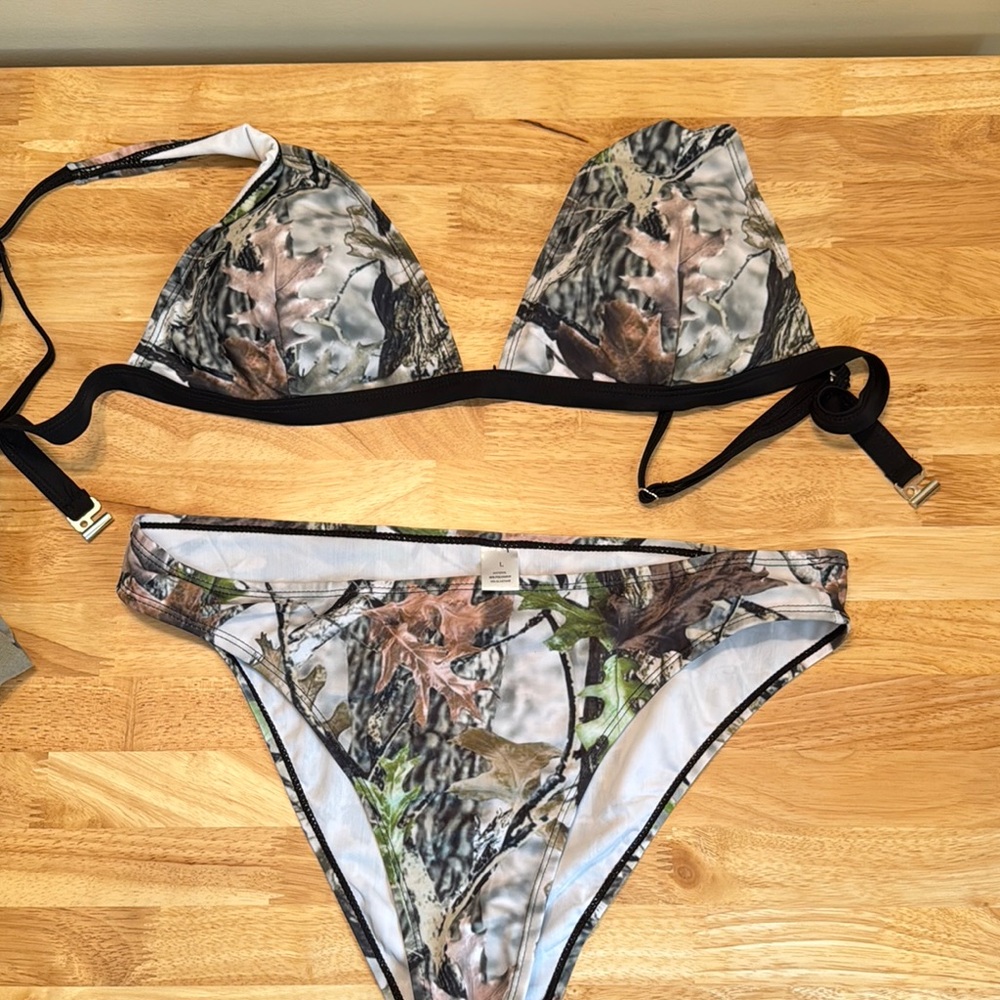 Camo bikini